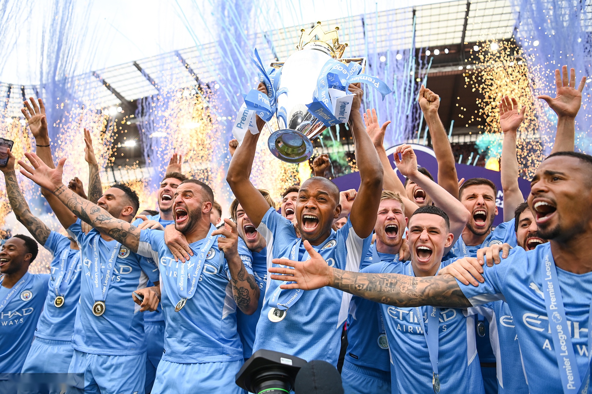 哥伦比亚总统佩特罗要求其内阁成员辞职.